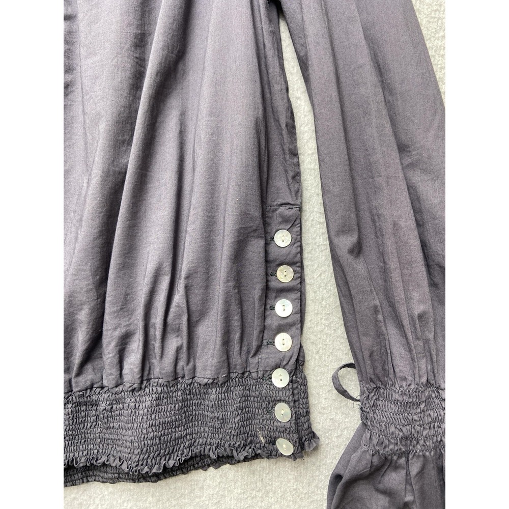 BCBGirls Shirt Womens Large Gray Embroidered Smocked Hem Boho Peasant Top Cotton - Picture 9 of 16